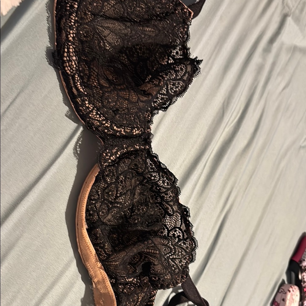 Torrid Black Peacock lace Underwire unpadded